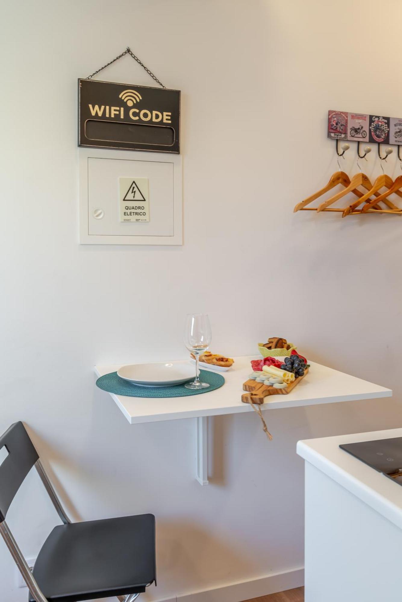 Apartament Hostwise - Stylish Sunny Flats Porto